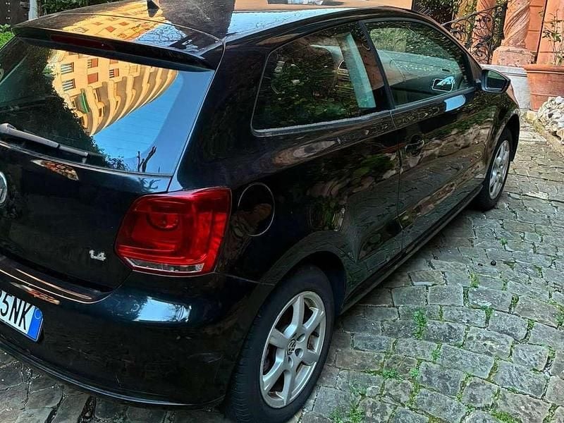 Usata VW Polo Comfortline 86 CV (63 kW) 2010 Nero Utilitaria