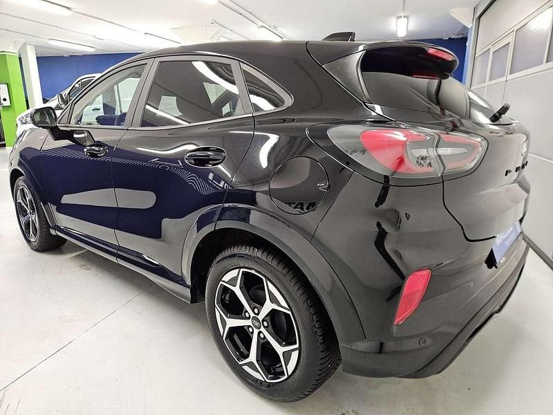 Second-hand Ford Puma ST-Line 125 CP (91 kW) 2025 Negru SUV