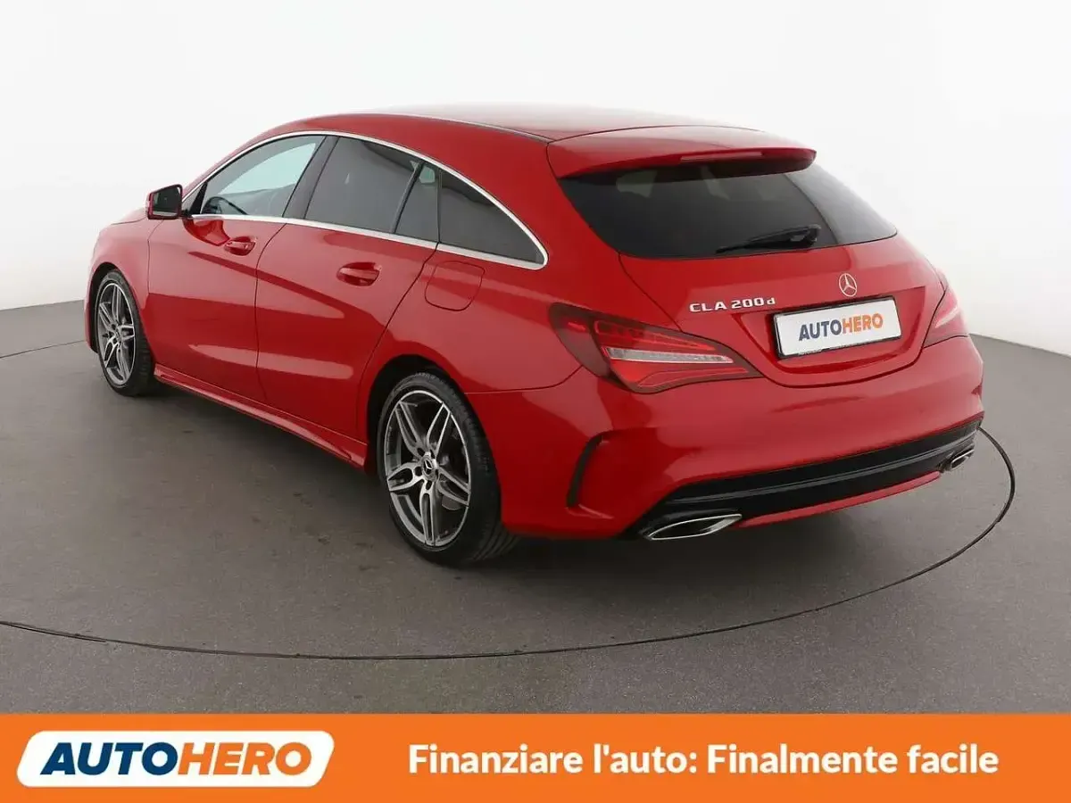 Usata Mercedes CLA200 Shooting Brake Premium 136 CV (100 kW) 2018 Rosso Station wagon