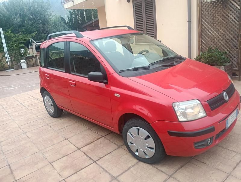 Usata Fiat Panda Dynamic 69 CV (50 kW) 2004 Rosso Furgone