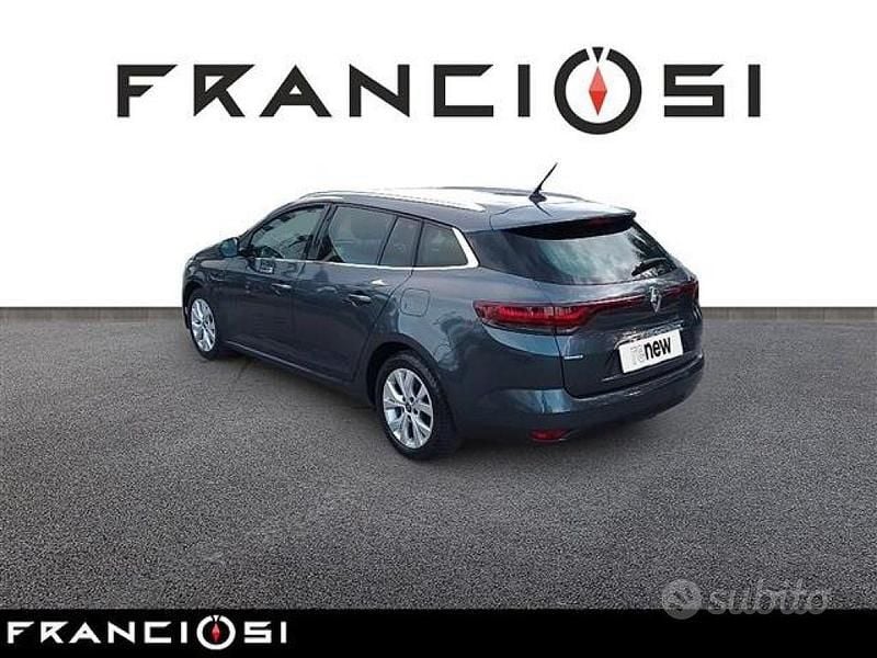 Usata Renault Mégane IV Business 91 CV (66 kW) 2020 Grigio Station wagon
