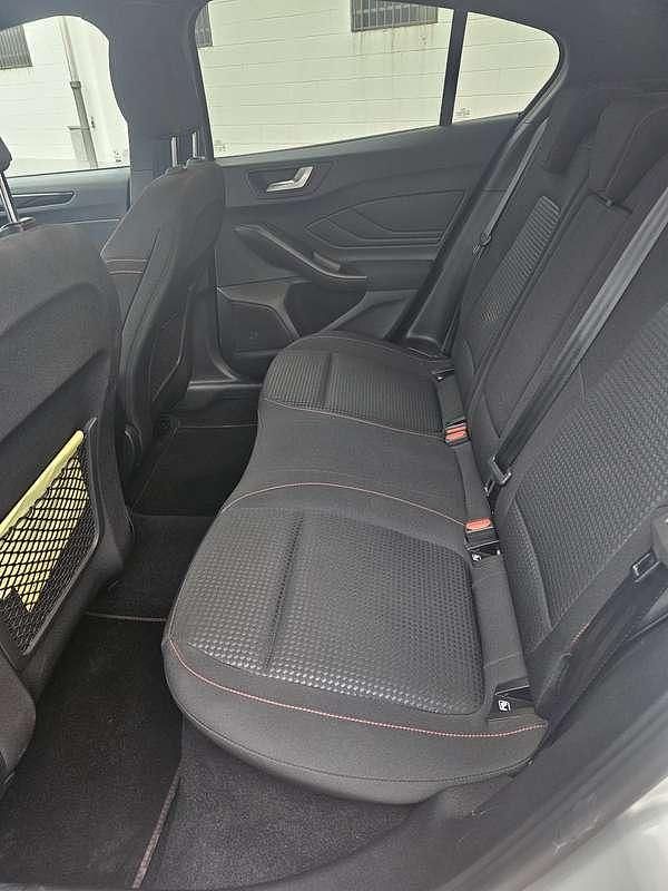 Usata Ford Focus ST-Line X 125 CV (91 kW) 2023 Grigio Berlina