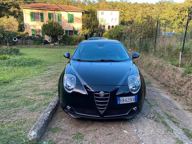 Usata Alfa Romeo MiTo 135 CV (99 kW) 2010 Nero Utilitaria