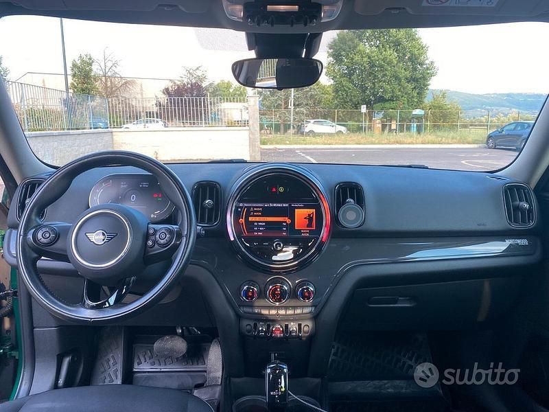 Usata Mini Countryman 102 CV (75 kW) 2021 Verde SUV
