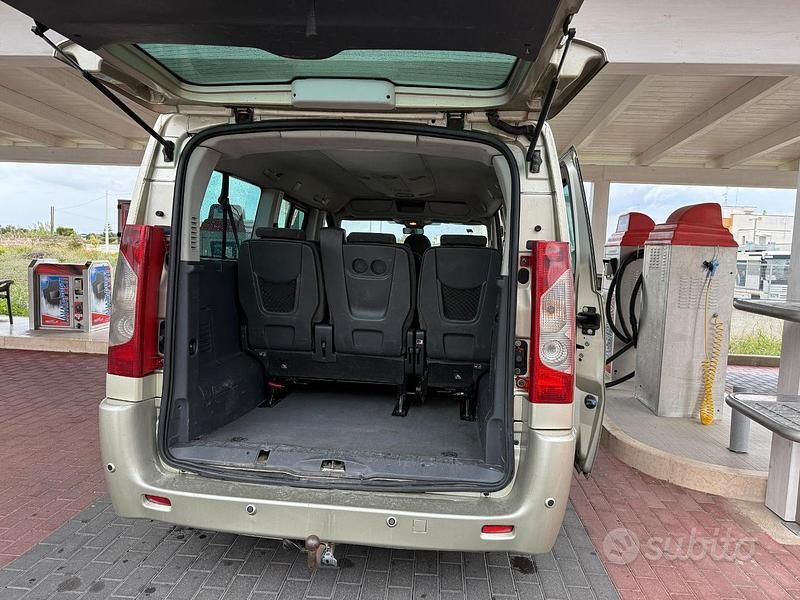 Usata Peugeot Expert 90 CV (66 kW) 2008 Furgone