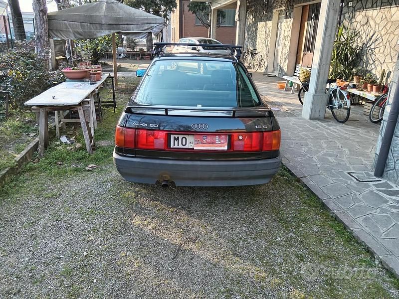 Usata Audi 80 88 CV (64 kW) 1990 Nero Berlina