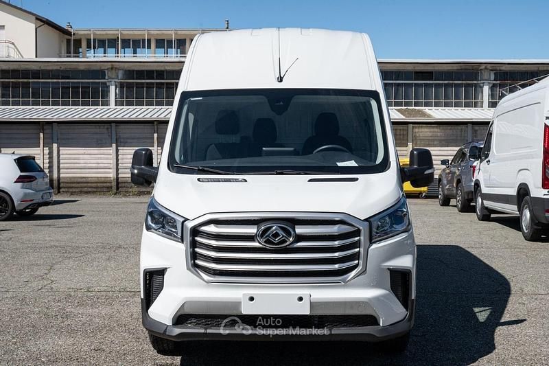 Nuova Maxus V90 150 CV (110 kW) 2025 Bianco Furgone