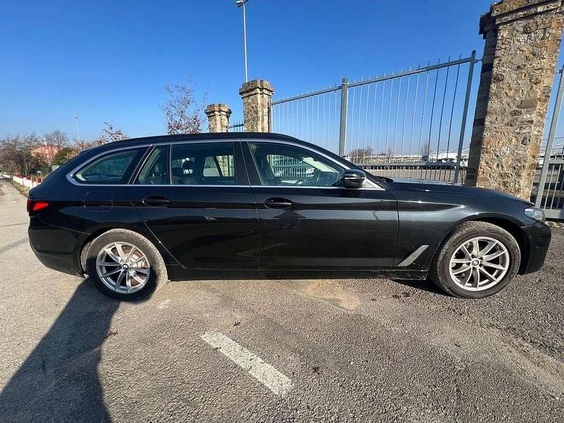 Usata 2022 BMW 520 Station wagon | 20.999 € (Super prezzo) - Immagine 1/4
