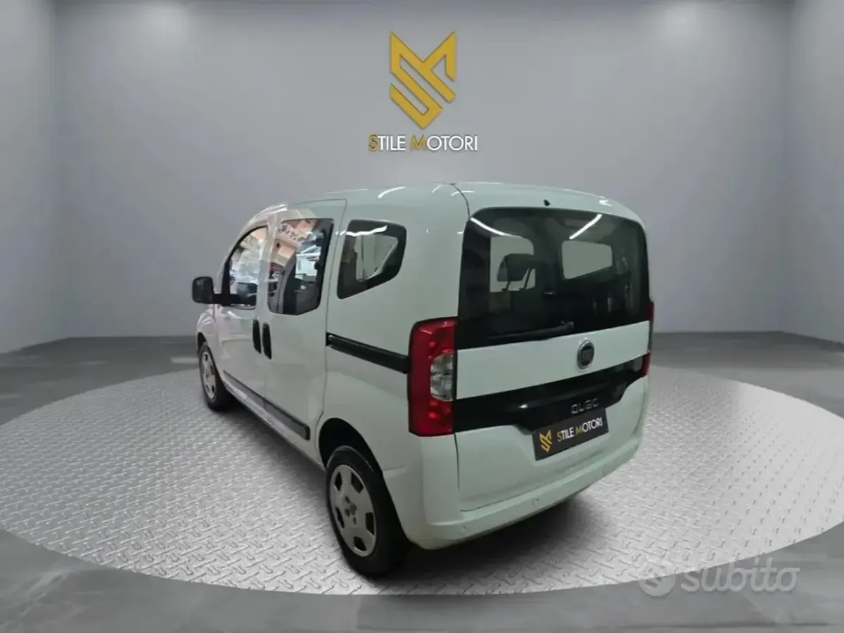 Usata Fiat Qubo Trekking 95 CV (69 kW) 2020 Bianco Monovolume