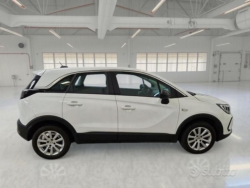 Usata Opel Crossland X Elegance 120 CV (88 kW) 2022 Bianco SUV