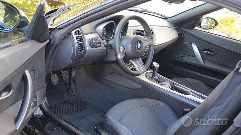Usata BMW Z4 170 CV (125 kW) 2006 Nero Cabrio