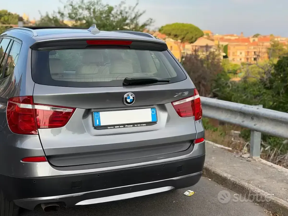 Usata BMW X3 Efficient Dynamics 184 CV (135 kW) 2011 Grigio SUV