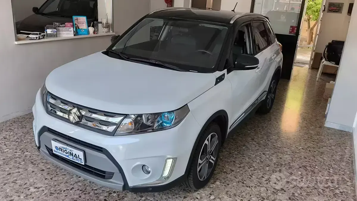 Usata Suzuki Vitara 120 CV (88 kW) 2017 Bianco SUV