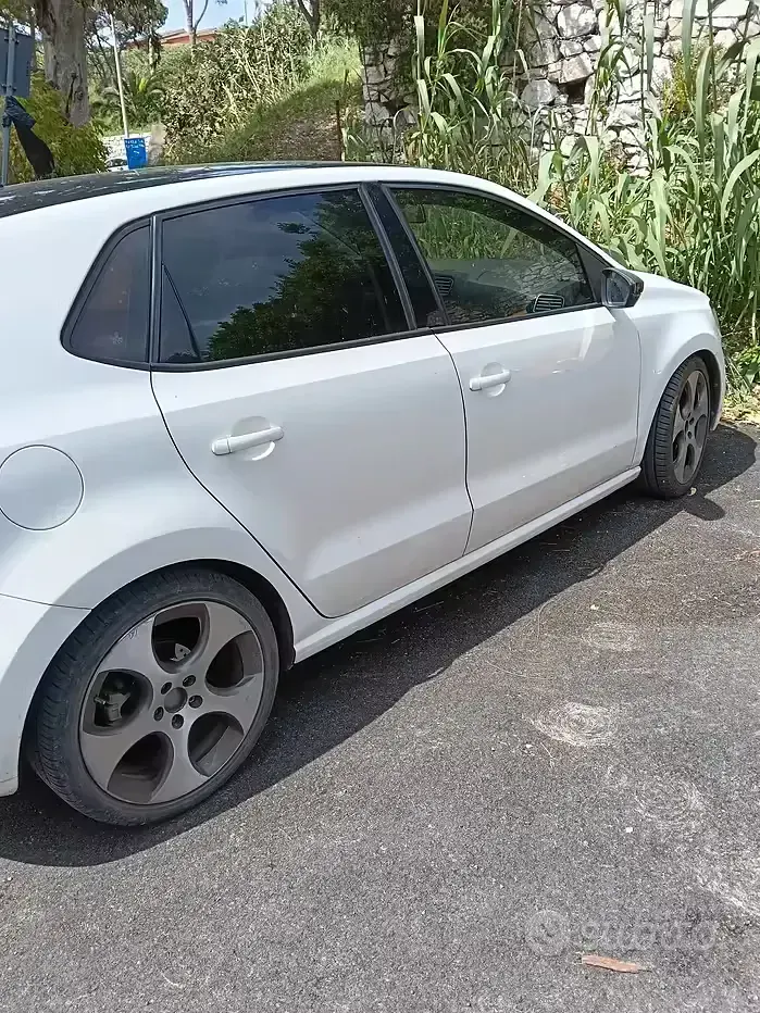 Usata VW Polo 64 CV (47 kW) 2012 Bianco Utilitaria