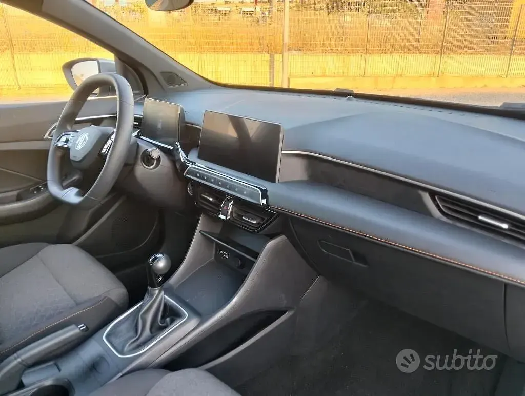 Usata MG MG3 Comfort 116 CV (85 kW) 2025 Grigio Utilitaria