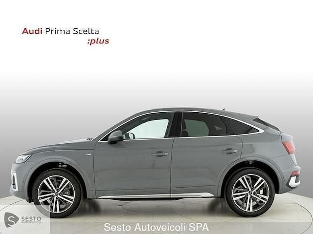 Nuova Audi Q5 Sportback S-line plus 204 CV (150 kW) 2025 Colore carrozzeria personalizzato audi exclusive SUV