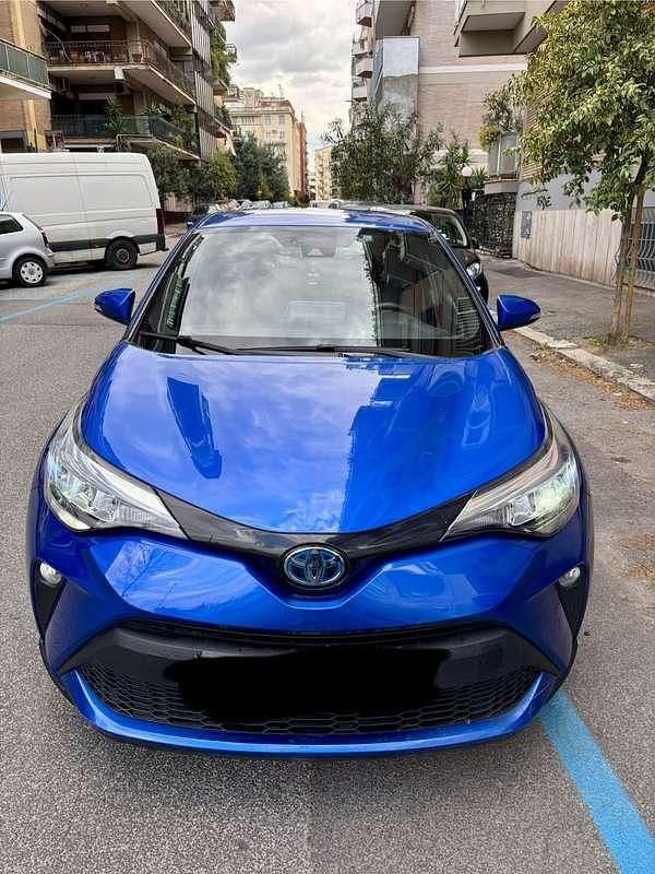 Usata Toyota C-HR Business Edition 98 CV (72 kW) 2022 Blu/azzurro SUV