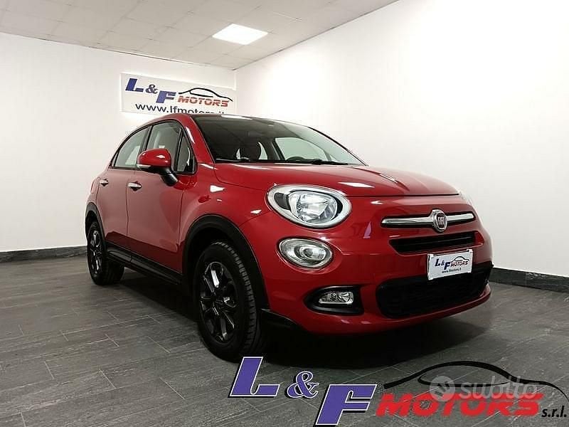 Gebraucht Fiat 500X 95 PS (69 kW) 2016 Rot SUV