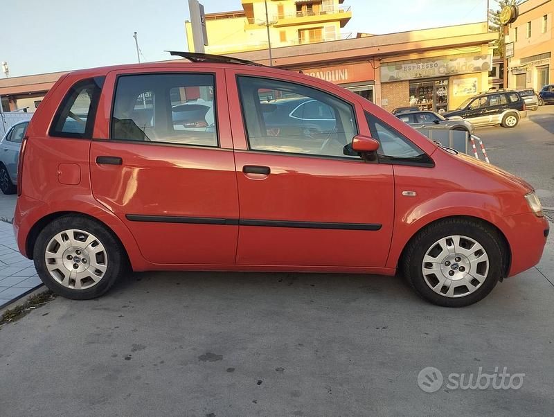 Usata Fiat Idea Dynamic 2005 Rosso Monovolume