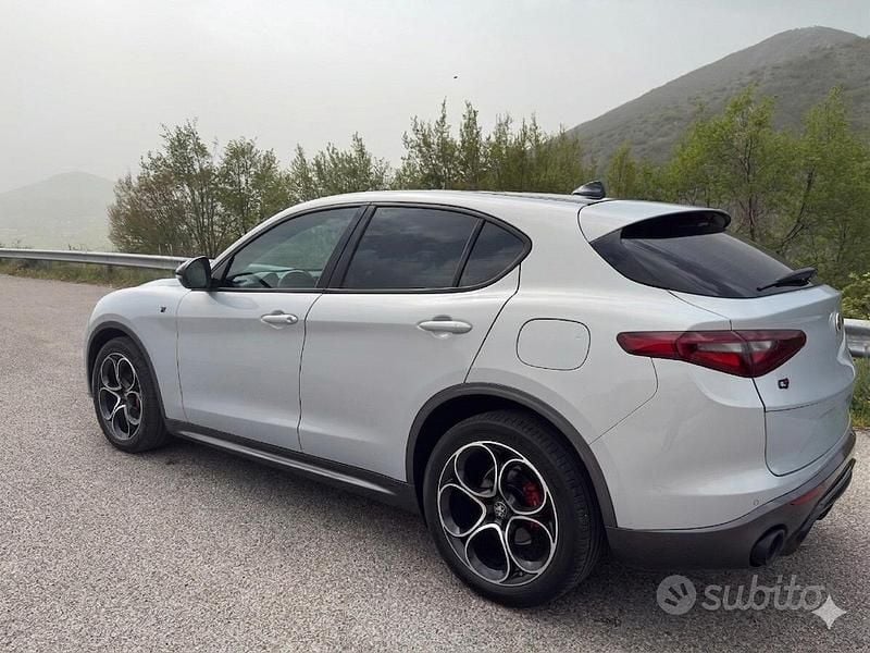 Usata Alfa Romeo Stelvio Estrema 210 CV (154 kW) 2022 Bianco SUV