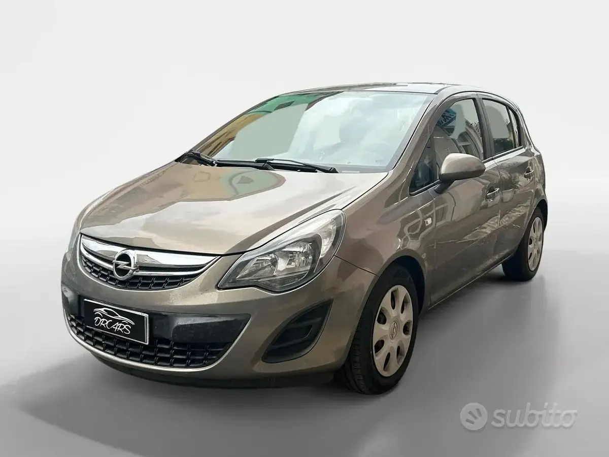 Usata Opel Corsa 75 CV (55 kW) 2014 Grigio Utilitaria