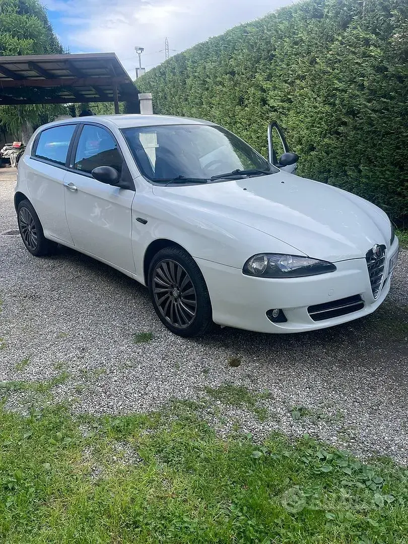 Usata Alfa Romeo 147 2008 Bianco Utilitaria