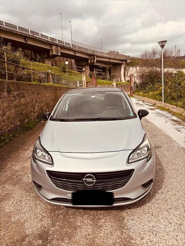 Usata Opel Corsa 75 CV (55 kW) 2015 Grigio Utilitaria