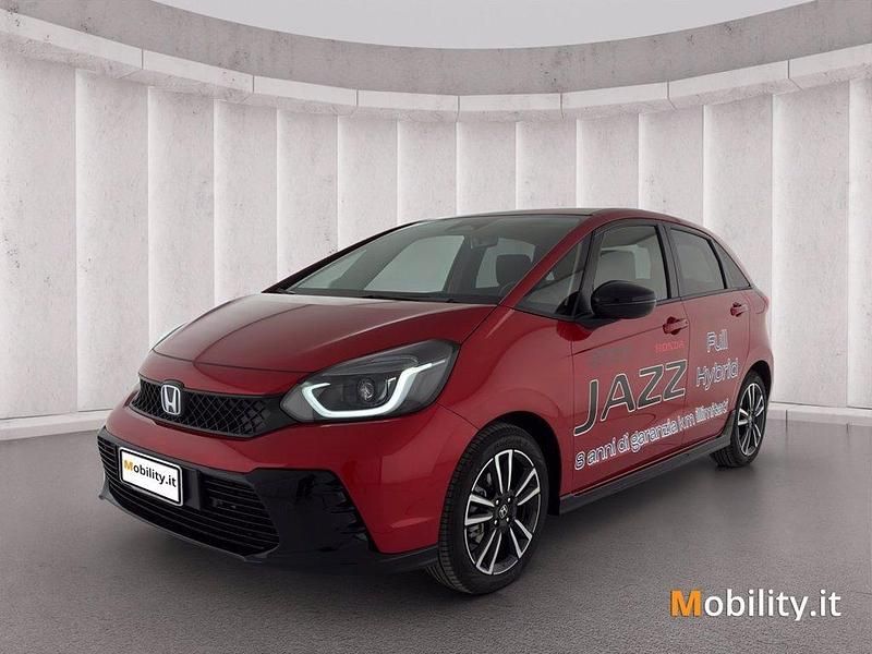 Premium crystal red Usata 2024 Honda Jazz Sport Due volumi | 25.900 € (Molto cara) - Immagine 1/4
