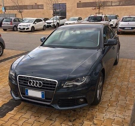 Grigio Usata 2008 Audi A4 Tre volumi | 5000 € (Super prezzo) - Immagine 1/4