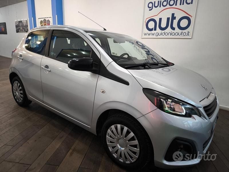 Usata Peugeot 108 Active 69 CV (50 kW) 2015 Grigio Utilitaria