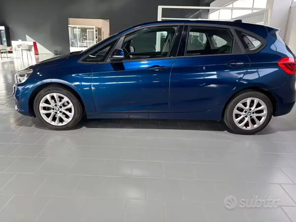 Usata BMW 218 Advantage 150 CV (110 kW) 2017 Blu Coupé