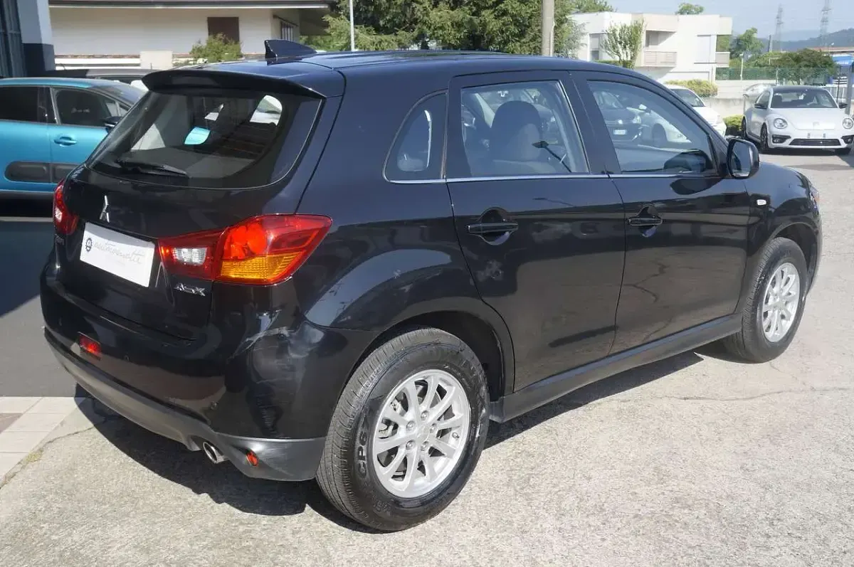 Usata Mitsubishi ASX Invite 114 CV (83 kW) 2017 Other SUV