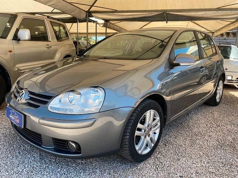 Usata VW Golf VI Sportline 105 CV (77 kW) 2009 Grigio Utilitaria