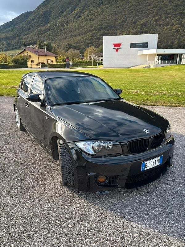 Usata BMW 118 Efficient Dynamics 143 CV (105 kW) 2012 Utilitaria
