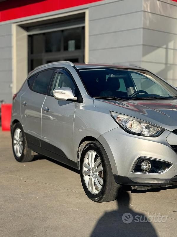 Usata Hyundai ix35 Comfort 184 CV (135 kW) 2010 Grigio SUV