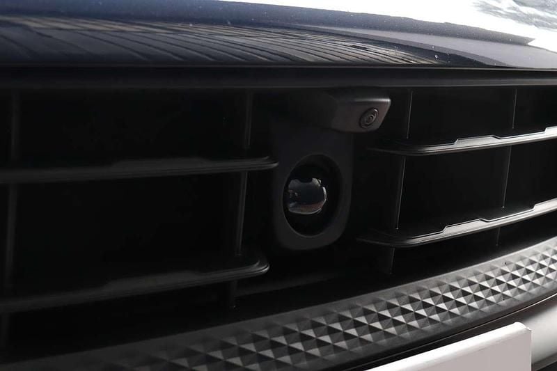 Usata Porsche Macan 441 CV (324 kW) 2022 Blu/azzurro SUV