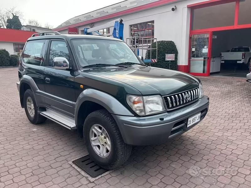 Usata Toyota Land Cruiser 125 CV (91 kW) 1999 Verde SUV