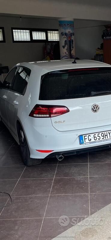 Usata VW Golf VII R-line 110 CV (80 kW) 2017 Bianco Utilitaria