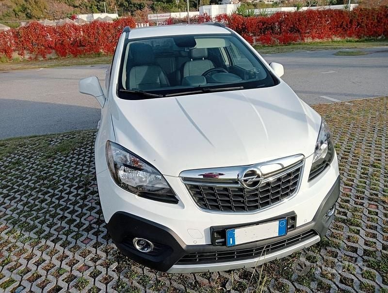 Usata Opel Mokka Cosmo 140 CV (102 kW) 2016 Bianco SUV