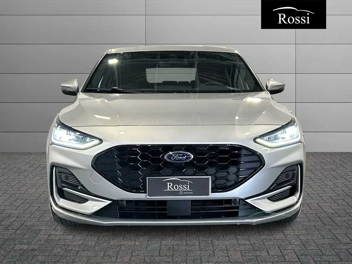 Usata Ford Focus ST-Line 116 CV (85 kW) 2025 Grigio Berlina