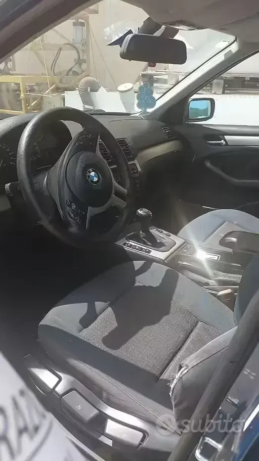 Usata BMW 2002 184 CV (135 kW) 2002 Bluazzurro Berlina