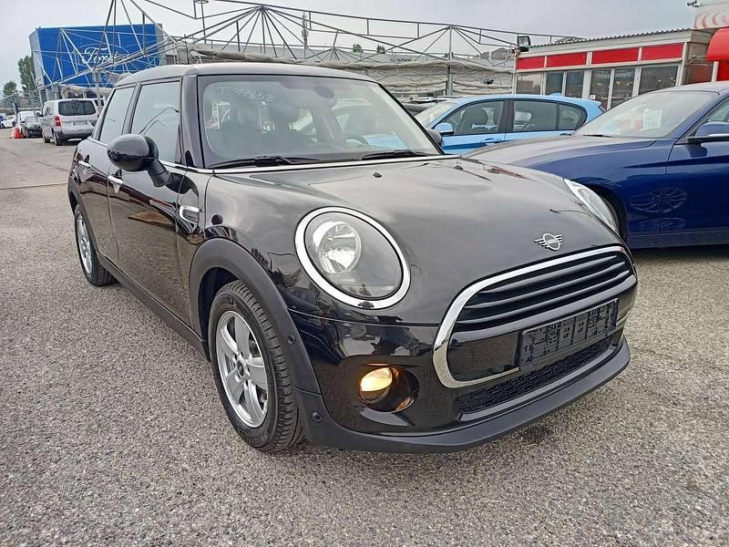 Usata Mini Cooper 136 CV (100 kW) 2018 Nero Utilitaria