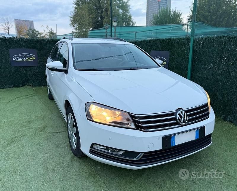 Bianco Usata 2014 VW Passat Station wagon | 4350 € (Super prezzo) - Immagine 1/4