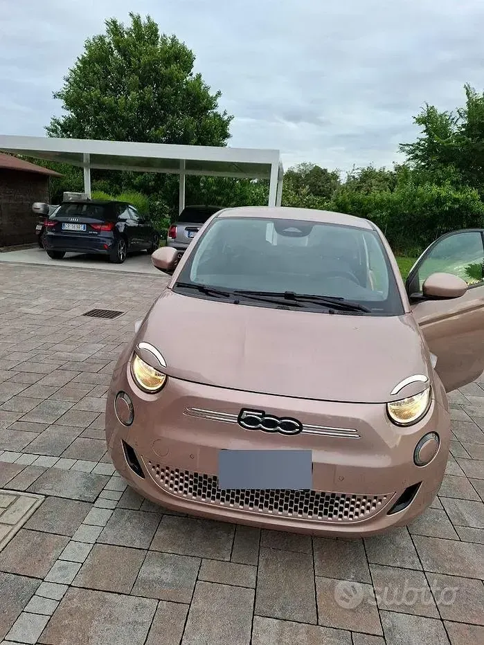 Usata Fiat 500e 42 kW (58 CV) 2022 Berlina