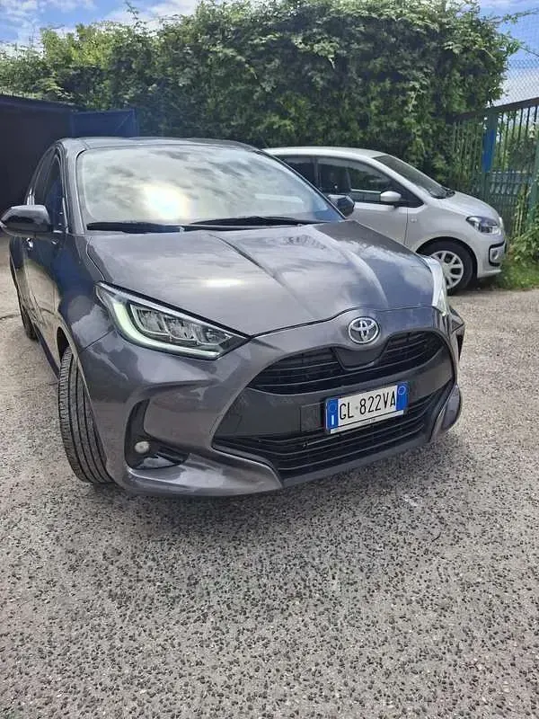 Usata Toyota Yaris Trend 72 CV (52 kW) 2022 Utilitaria
