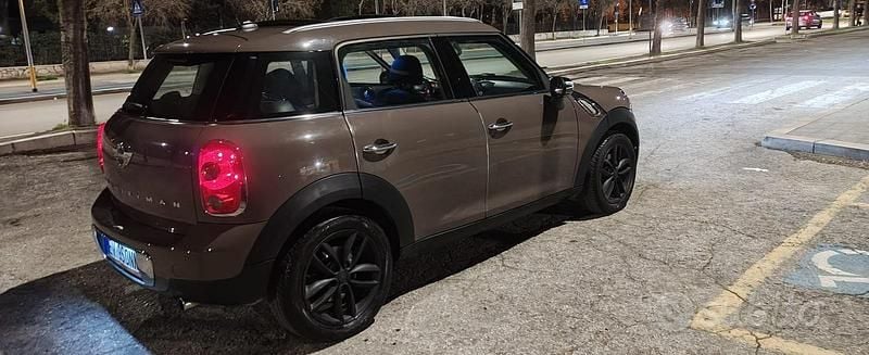 Usata Mini Countryman 90 CV (66 kW) 2014 Marrone SUV