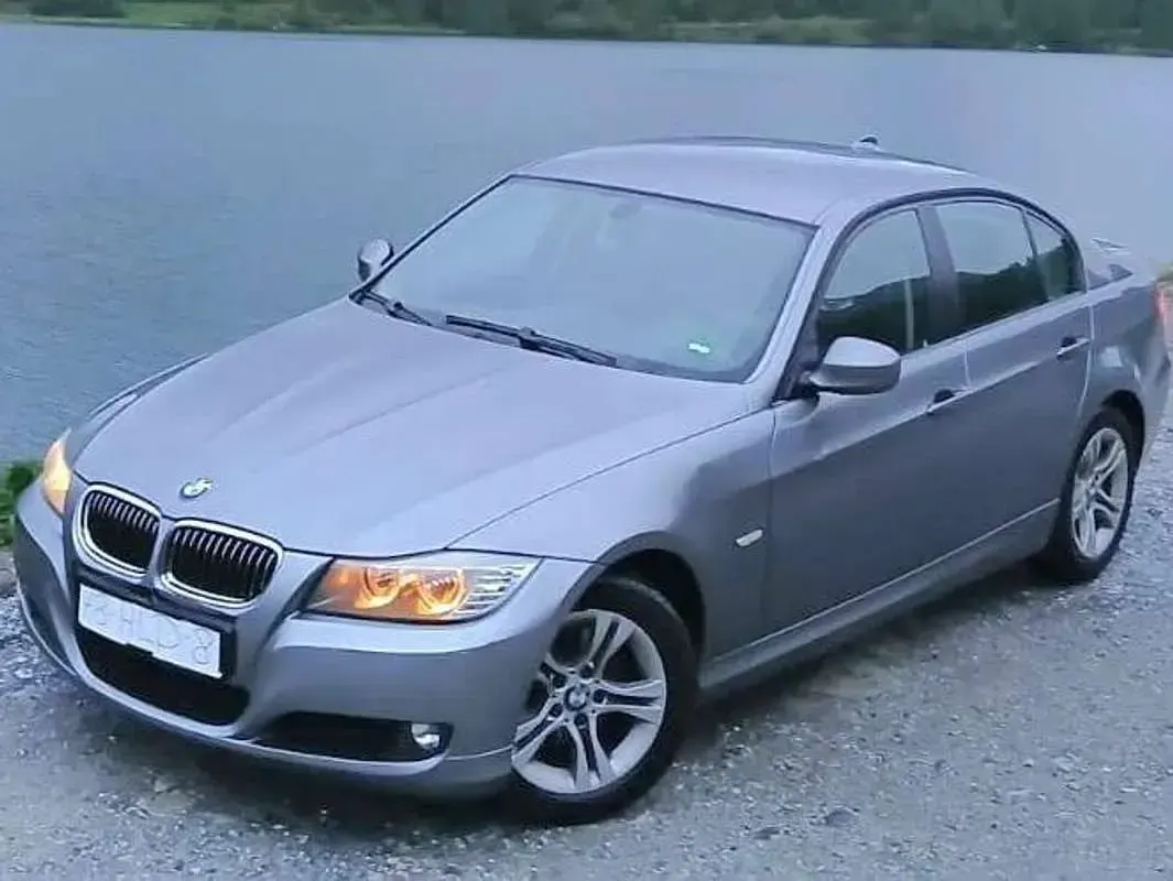 Usata BMW 316 116 CV (85 kW) 2009 Grigio Berlina