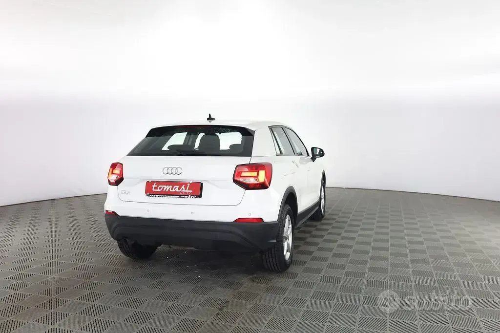 Usata Audi Q2 Business 116 CV (85 kW) 2020 Bianco ibis SUV