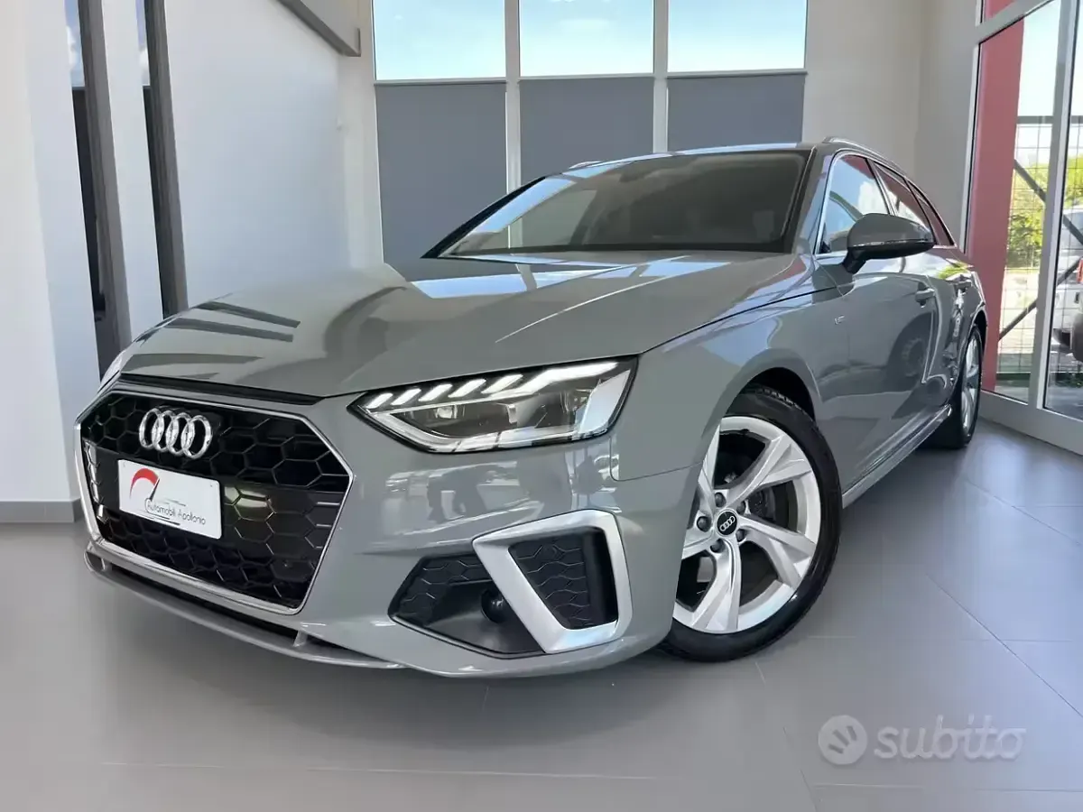 Usata Audi A4 S-Line 163 CV (119 kW) 2022 Grigio Station wagon