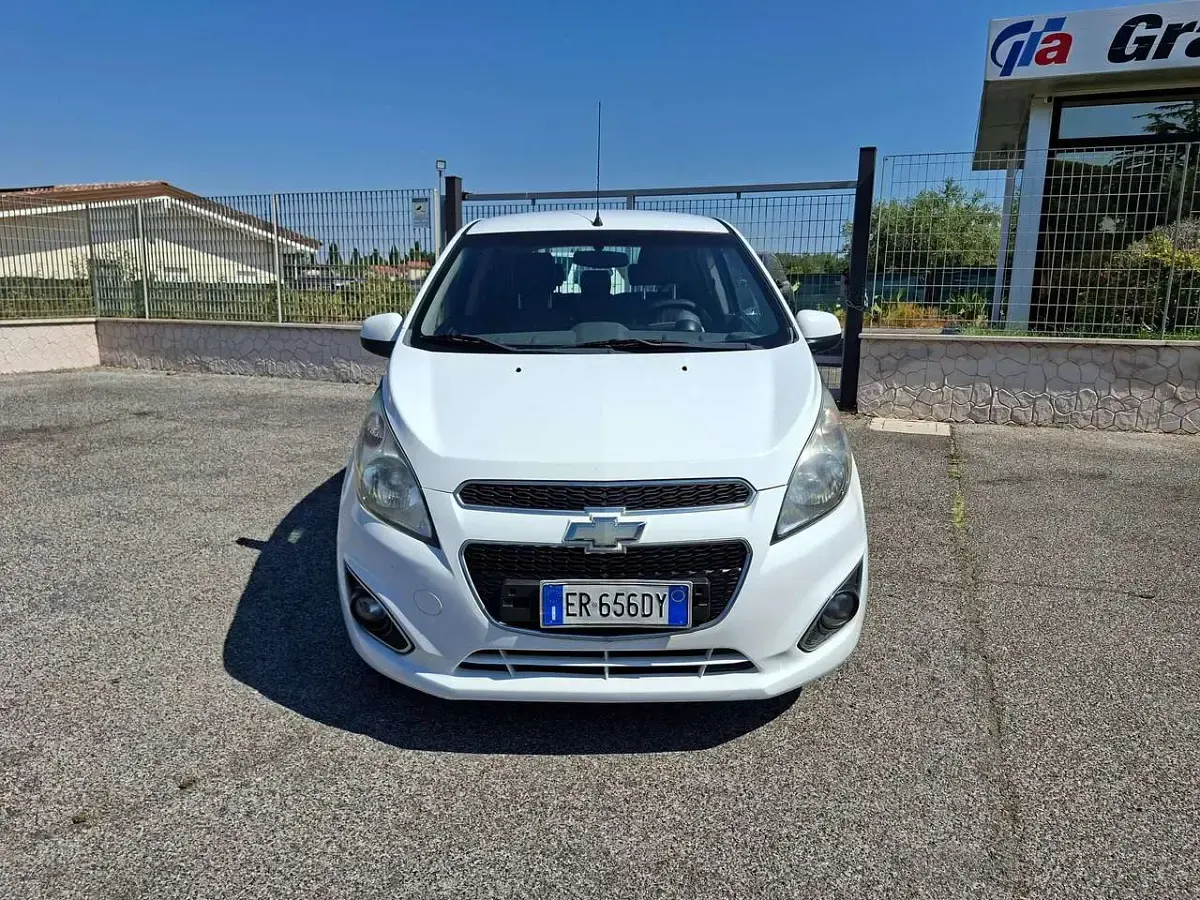 Usata Chevrolet Spark LS 68 CV (50 kW) 2013 Bianco Utilitaria